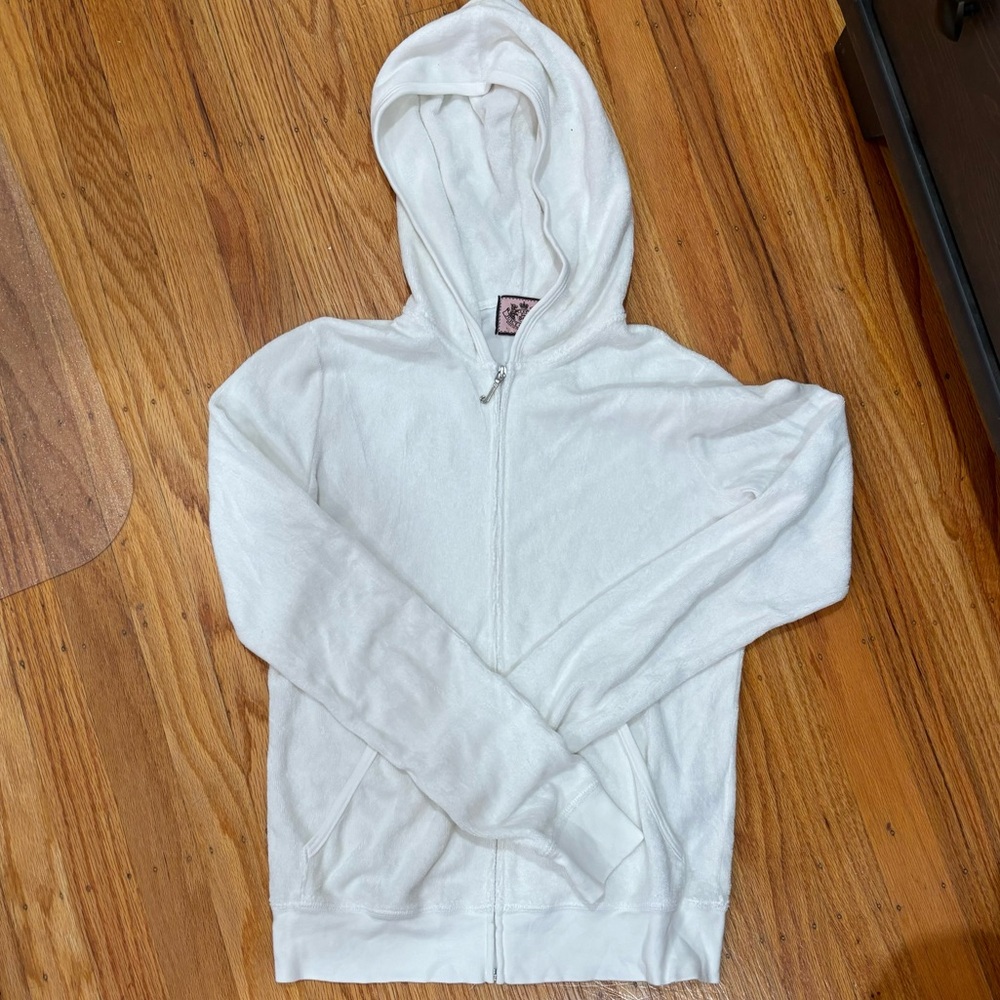 White terrycloth juicy jacket!